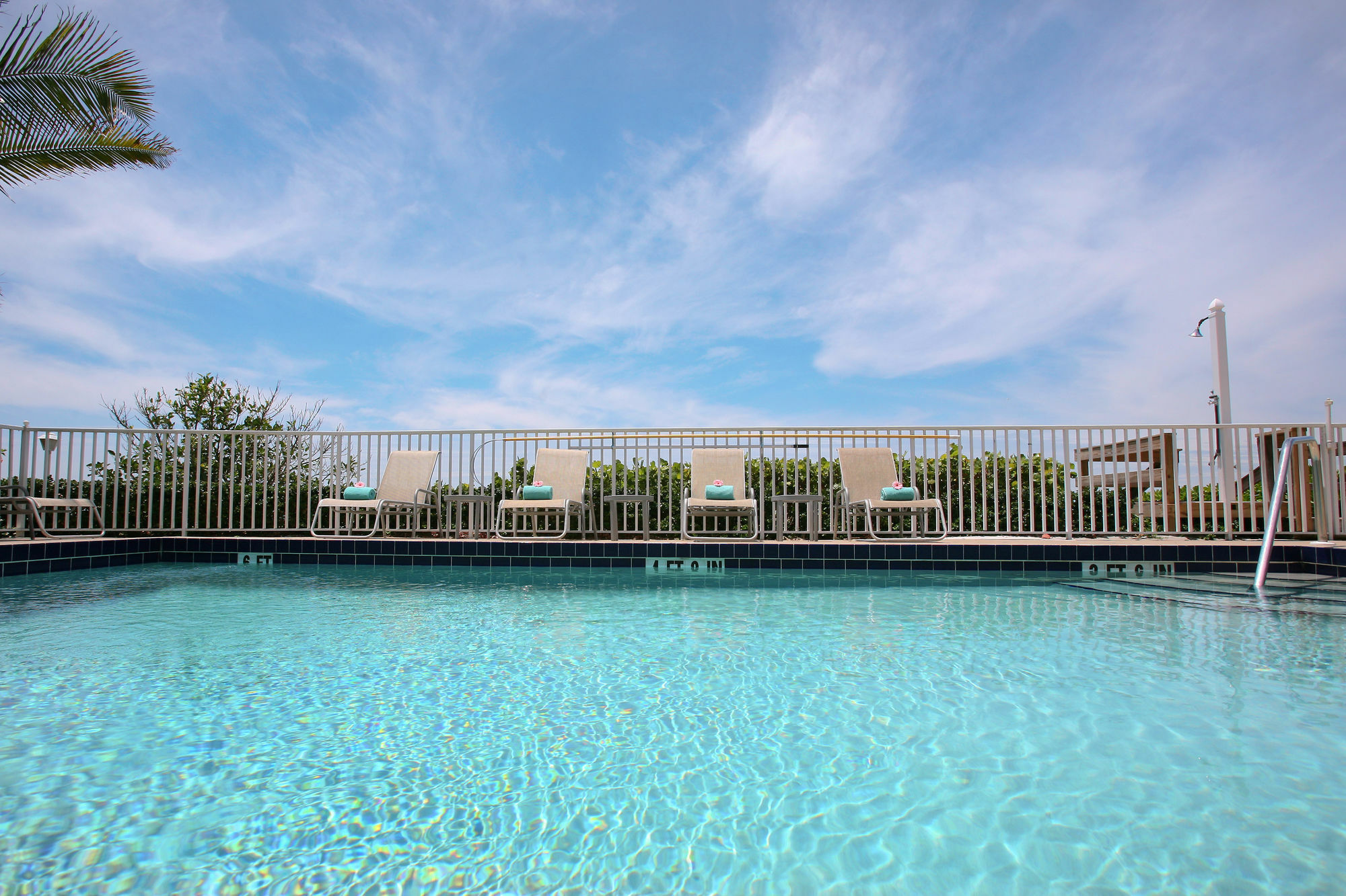 The Beach On Longboat Key Exteriör bild