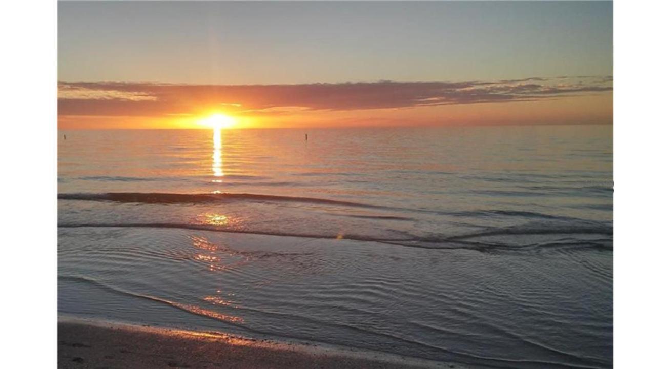 The Beach On Longboat Key Exteriör bild